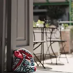 Kumba بيت شباب خانيا